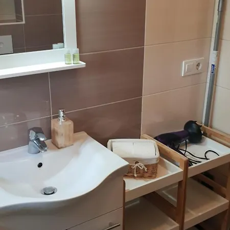 Astralis Appartement *